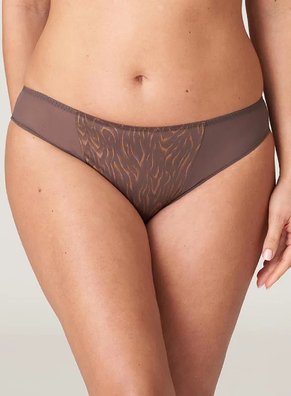 PrimaDonna Twist: Penn Station Rio Brief Praline