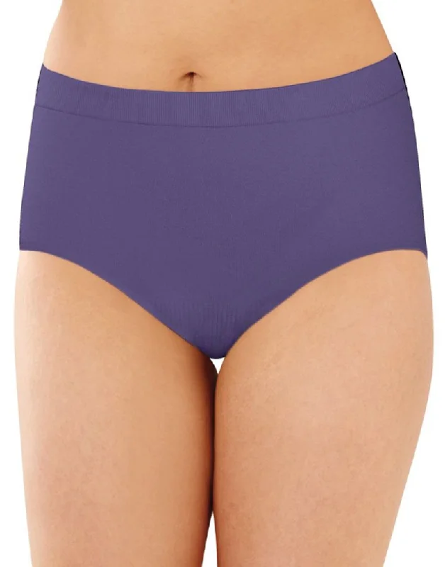 Bali Comfort Revolution Brief DF803J