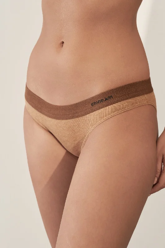 Cheeky in Organic Cotton Rib - Camel & Brown