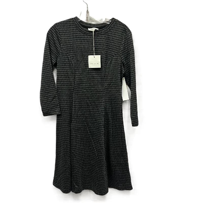 Dress Casual Short By Beachlunchlounge In Grey, Size: Sp