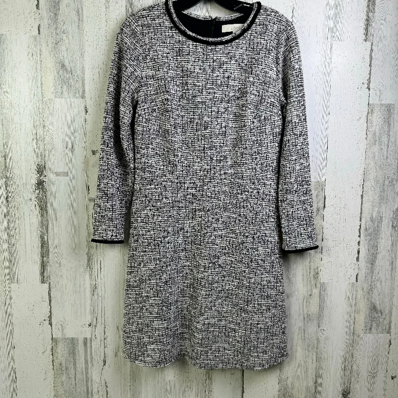 Dress Casual Short By Loft In Black & White, Size: S