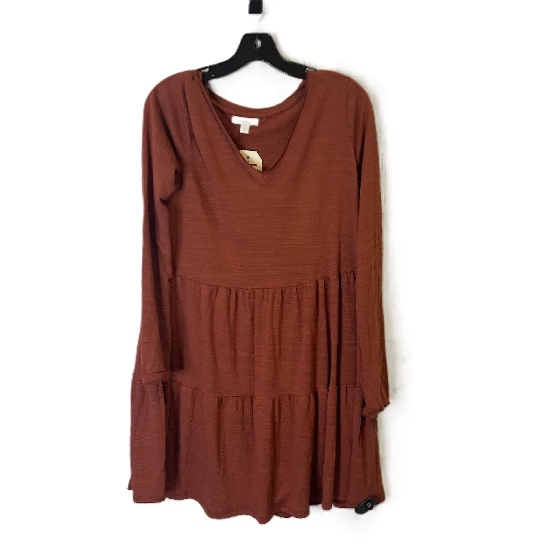 Dress Casual Short By Wonderly In Red, Size: M