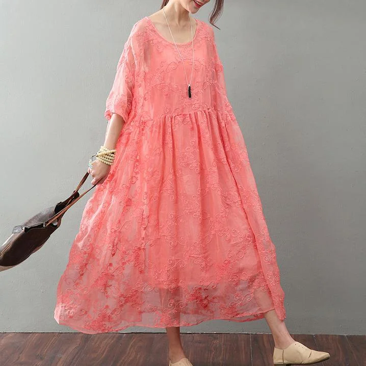 Fine red natural silk dress  Loose fitting lace caftans Elegant bracelet sleeved gown