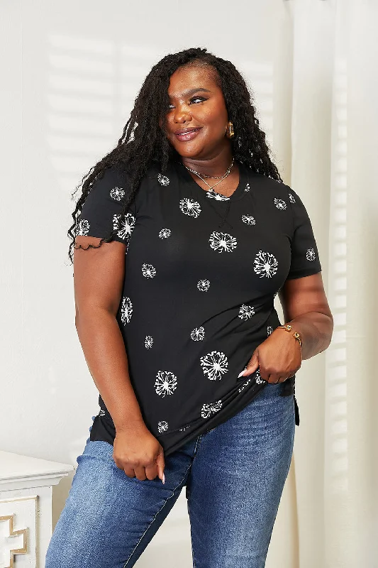 Double Take Dandelion Print Round Neck T-Shirt Seamless Knitted Crochet