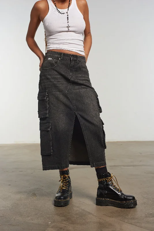 Combat Midi Skirt Black high slit skirt