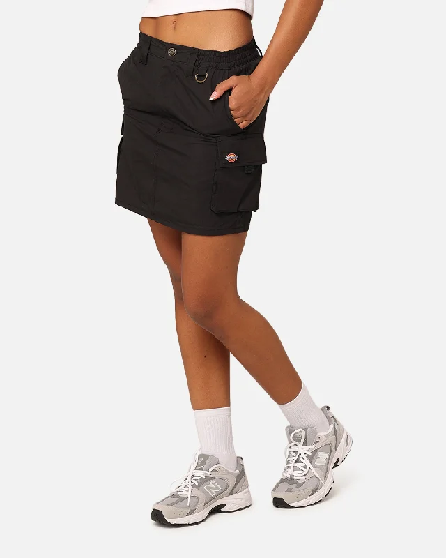 Dickies Women's Edinburgh Cargo Skirt Black cashmere skirt soft