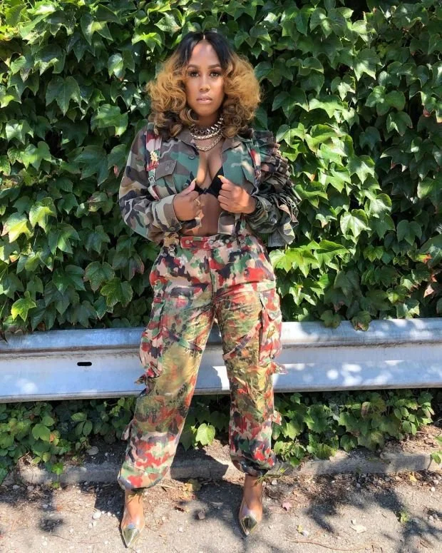 Real Queen Camouflage Ruffle Jacket