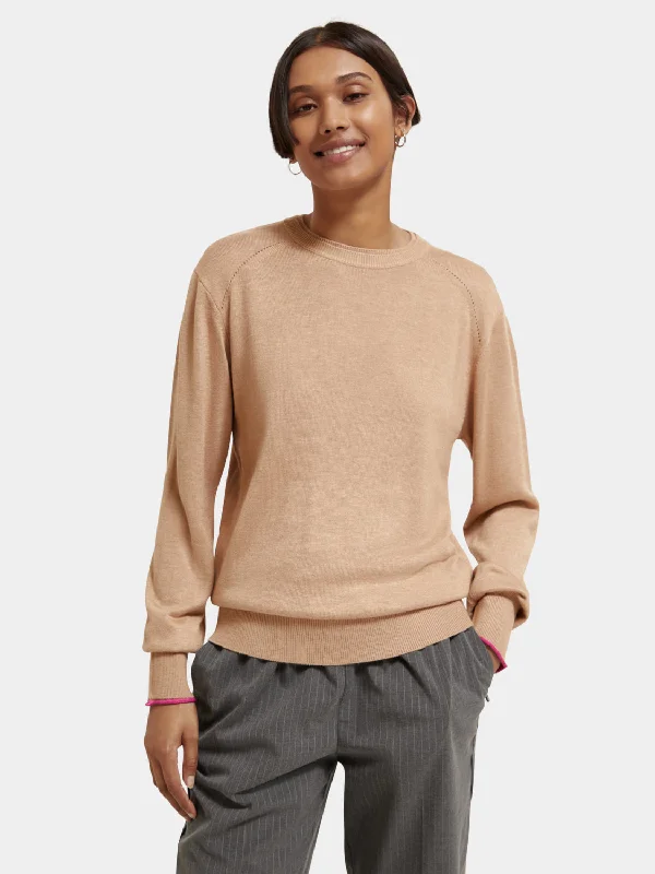 Basic crewneck pullover