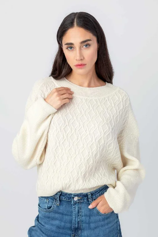 O-Neck Pullover Structure Pattern in Off-White 232433 by Ivko