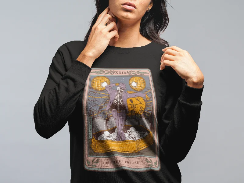 THE LIFE OF THE PARTY // UNISEX PULLOVER Tapered Sleeve Pullover